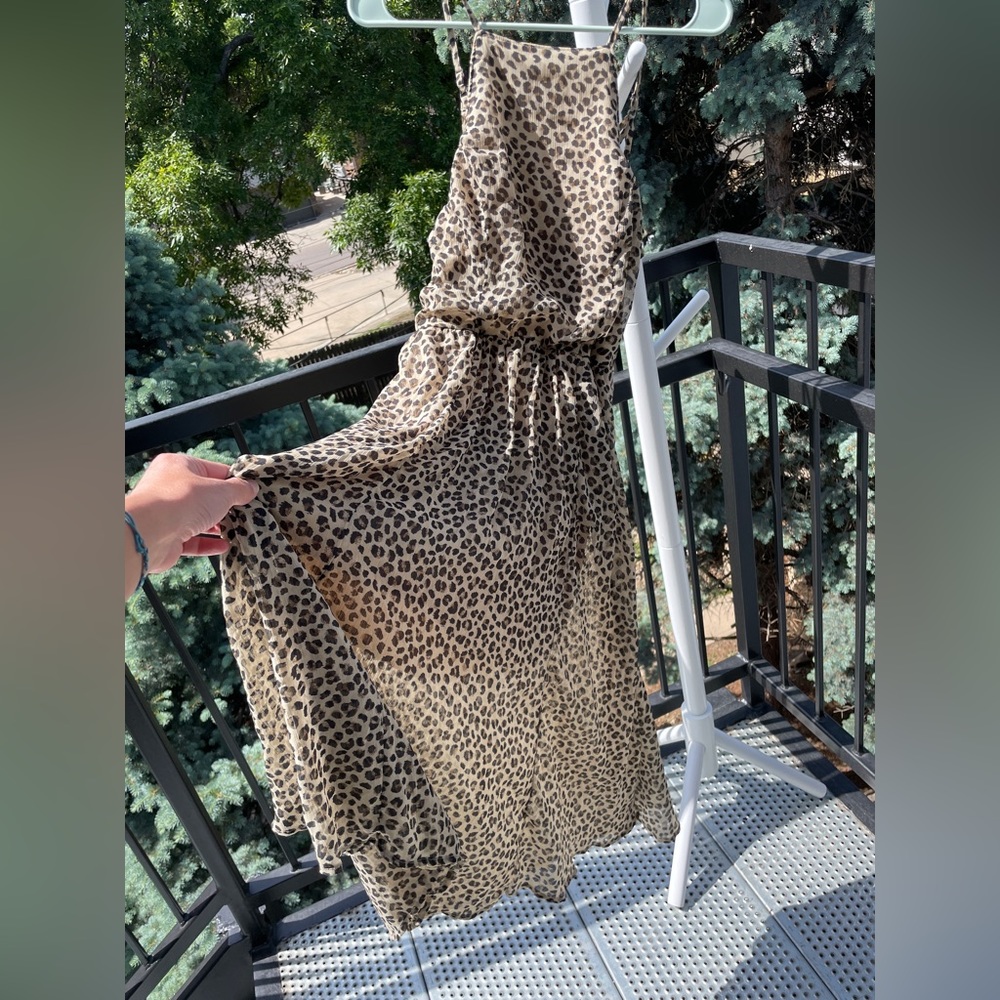 SO CUTE High Neck Strappy Leopard Print Tea-length Midi Sundress from A&F
